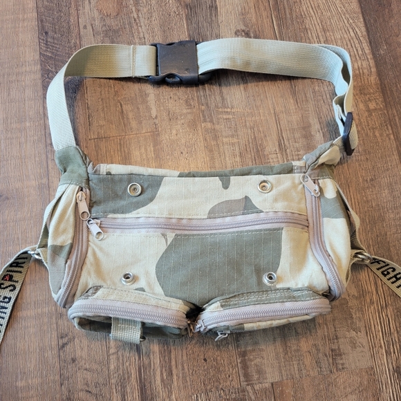 Carabao Energy Drink Merch Camo Franny Pack Belt Bag - Picture 2 of 8